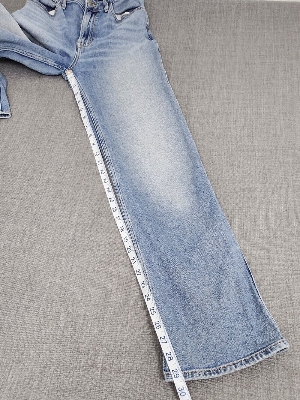 Hollister Ultra High-Rise Dad Jean Vintage Stretch. 00/ 23 - Picture 7 of 11